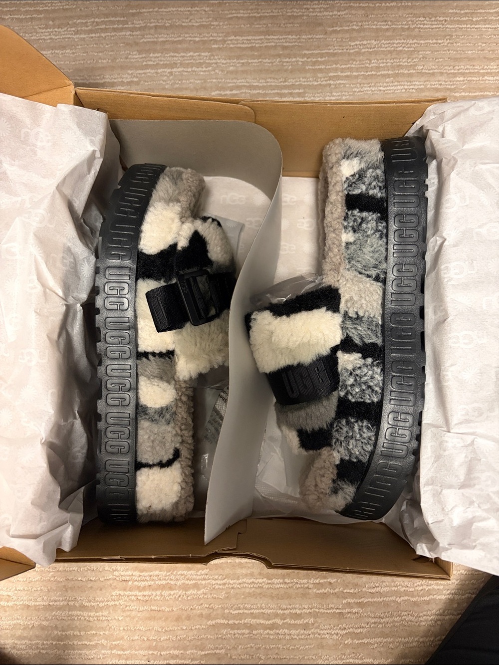 UGG Patchwork Shearling Slide Sandals - Black & Cream